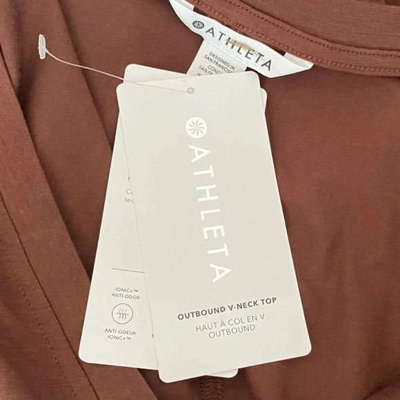 NWT Athleta Outbound V-neck Top Plus 3X Mahogany Brown Long Sleeve Tee - Picture 7 of 9